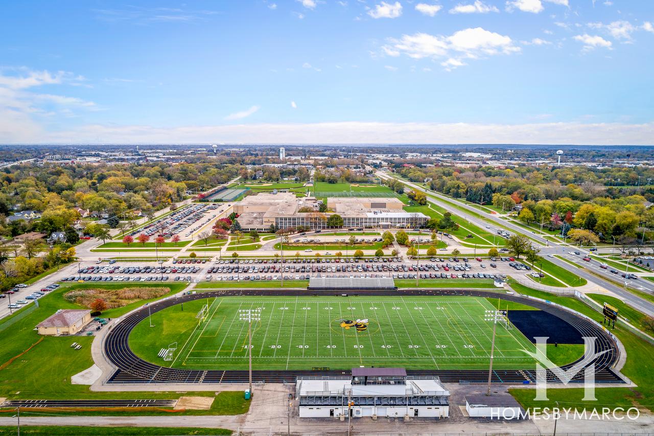 Hinsdale South High School, Aurora, Illinois
